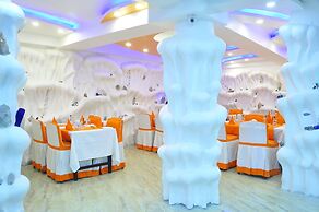 Royal Penguin Boutique Hotel & Spa