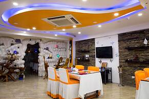 Royal Penguin Boutique Hotel & Spa