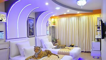 Royal Penguin Boutique Hotel & Spa