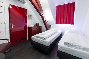 Will & Tate City Stay