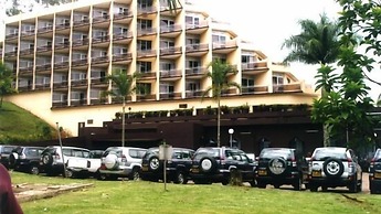 Ayaba Hotel