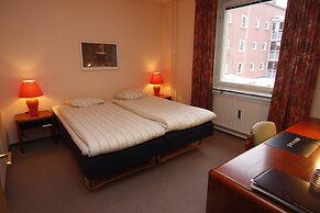 Hotel Aveny Bed & Breakfast