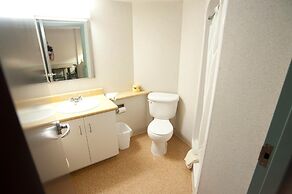 Residence & Conference Centre - Barrie