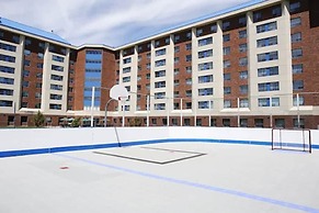 Residence & Conference Centre - Barrie