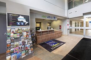 Residence & Conference Centre - Barrie