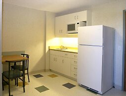 Residence & Conference Centre - Barrie