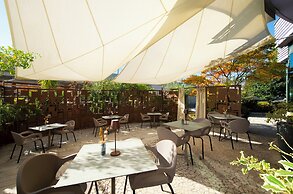 Castagna Palace Hotel & Restaurant