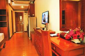 Aiyaree Place Hotel