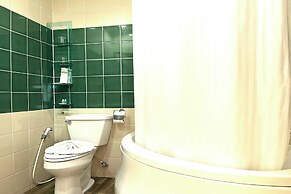 Aiyaree Place Hotel