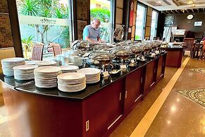 Aiyaree Place Hotel