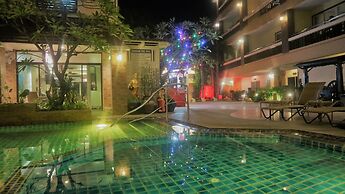 Aiyaree Place Hotel