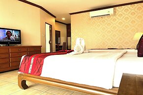 Aiyaree Place Hotel