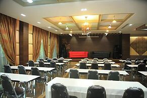 Aiyaree Place Hotel