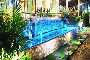 Aiyaree Place Hotel