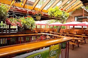 Madison Manor Boutique Hotel