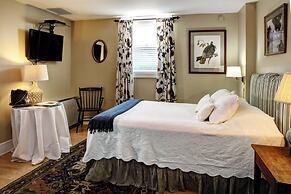 200 South Street Inn