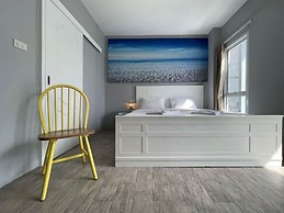 Hub Hua Hin 57 Hotel