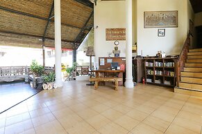 Hotel The Flora Kuta Bali