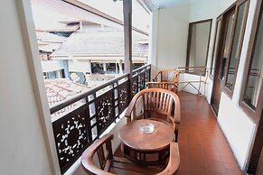 Hotel The Flora Kuta Bali