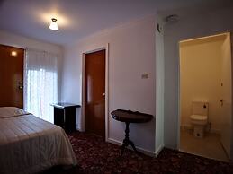 Motel Mayfair on Cavell