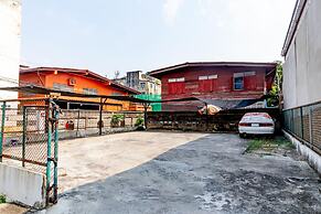 Riski Residence Bangkok-noi