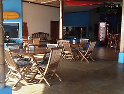 Fish Hook Marina & Lodge