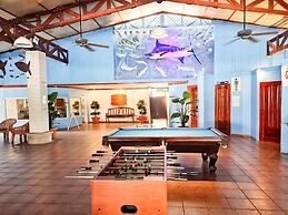 Fish Hook Marina & Lodge