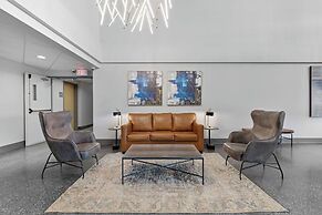 Home Inn and Suites Lloydminster