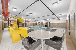 Home Inn and Suites Lloydminster