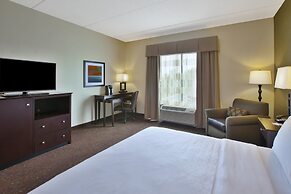Holiday Inn Express & Suites Geneva Finger Lakes by IHG