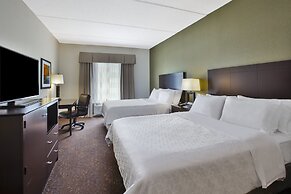 Holiday Inn Express & Suites Geneva Finger Lakes by IHG