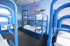 The Flying Pig Uptown Hostel