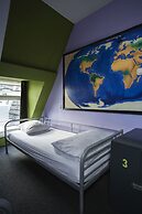 The Flying Pig Uptown Hostel