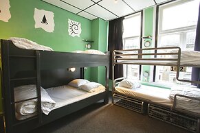 The Flying Pig Uptown Hostel