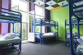 The Flying Pig Uptown Hostel