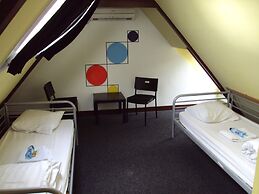 The Flying Pig Uptown Hostel