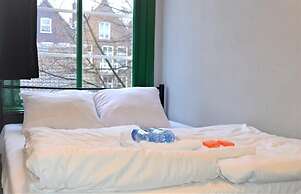 The Flying Pig Uptown Hostel