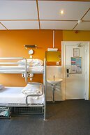 The Flying Pig Uptown Hostel