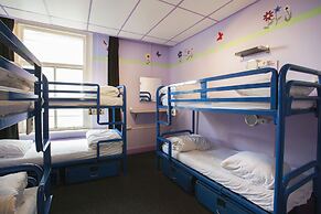 The Flying Pig Uptown Hostel