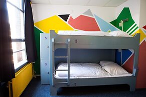 The Flying Pig Downtown Youth Hostel