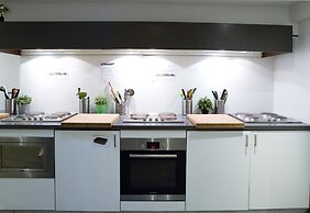 The Flying Pig Downtown Youth Hostel