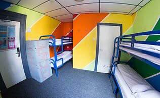 The Flying Pig Downtown Youth Hostel