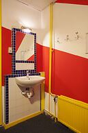 The Flying Pig Downtown Youth Hostel