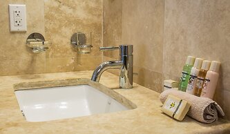 The Hamilton Beach Villas & Spa