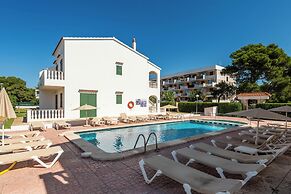 Apartamentos Mar Blanca