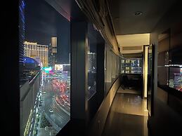 Jet Luxury at the Vdara Condo Hotel