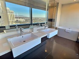 Jet Luxury at the Vdara Condo Hotel