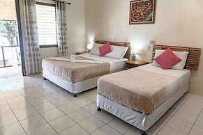 Quo Vadis Dive Resort Moalboal