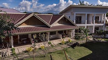 Quo Vadis Dive Resort Moalboal