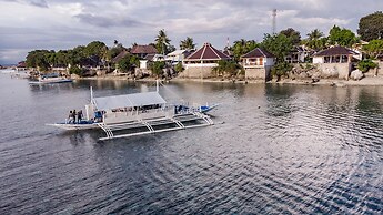 Quo Vadis Dive Resort Moalboal